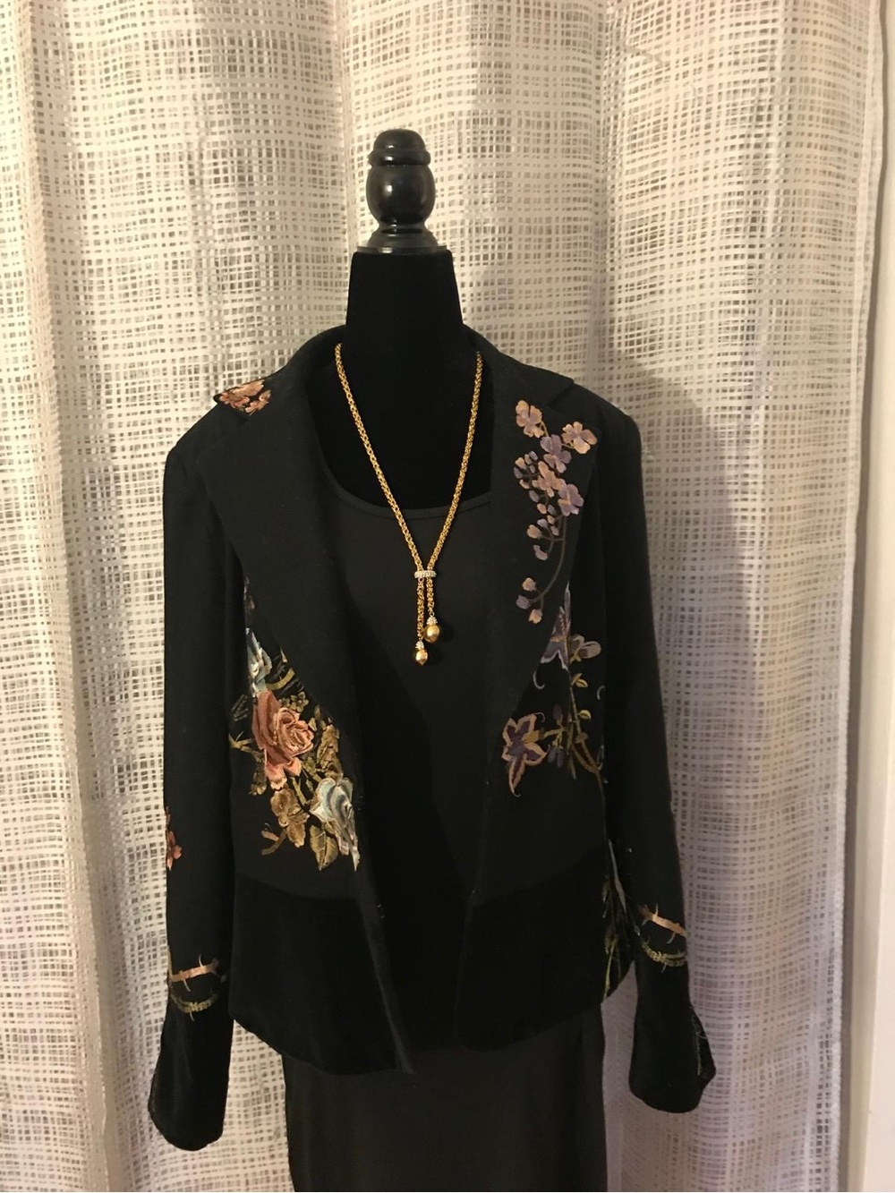 Vintage Black Embroidered Floral Open-Front Blazer Wool Velvet Blazer Cardigan